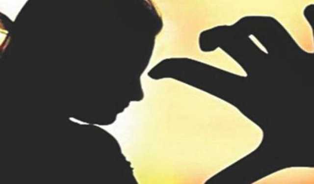 ধর্ষণের অভিযোগে বাবা গ্রেপ্তার