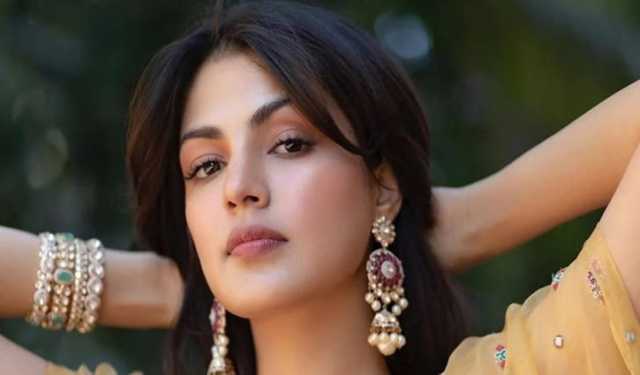 জেলের স্মৃতি শেয়ার করলেন রিয়া চক্রবর্তী