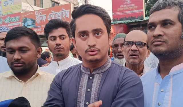 শেখ হাসিনাকে ফেরত দেওয়া ছাড়া ভারত প্রত্যাশিত আচরণ পাবে না: সারজিস