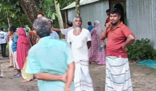 যাচ্ছিলেন বিয়ের দিন ঠিক করতে, পথে ২ জনকে পিটিয়ে হত্যা