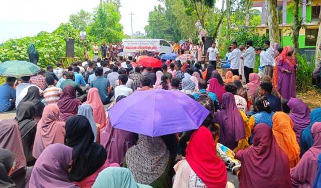 মহাসড়কে রবীন্দ্র বিশ্ববিদ্যালয়ের ওরিয়েন্টেশন ক্লাস