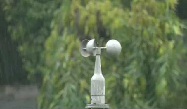 নামলো সতর্কতা সংকেত