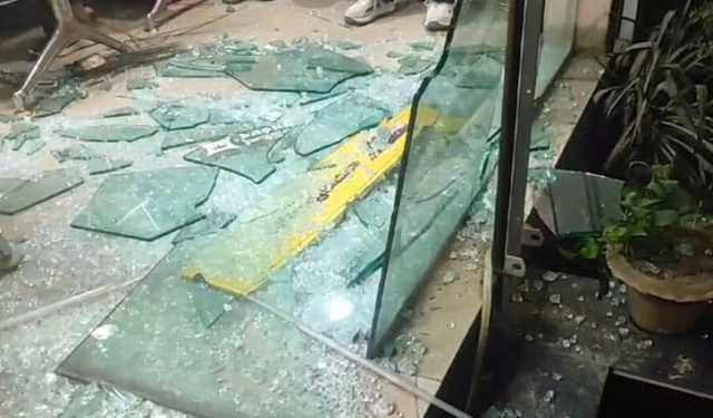 সিগারেট খেতে না করায় মালিবাগে সোহাগ কাউন্টারে ভাঙচুর