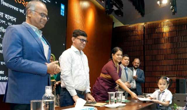 ‘ওজোনস্তর ক্ষয়ে স্বাস্থ্য, কৃষি ও প্রাণিজগৎ ঝুঁকির মুখে’