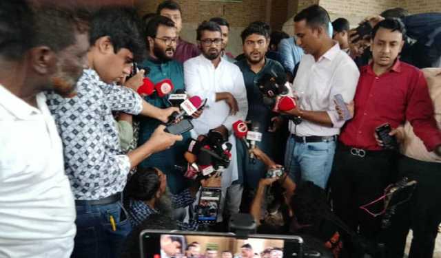 ৪৮ ঘণ্টার আল্টিমেটাম দিয়ে যমুনা ও সচিবালয় ঘেরাওয়ের হুঁশিয়ারি রাশেদের