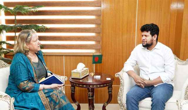 তথ্য উপদেষ্টার সঙ্গে ইউনেস্কো বাংলাদেশ প্রতিনিধির সাক্ষাৎ