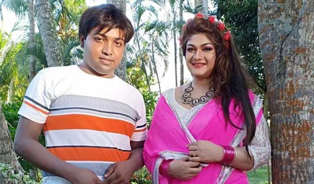নায়িকা মুনমুনের সহকারী মাহি মারা গেছেন