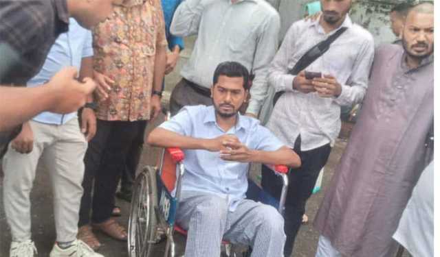হাসপাতাল ছেড়ে বাসায় গেলেন নুর