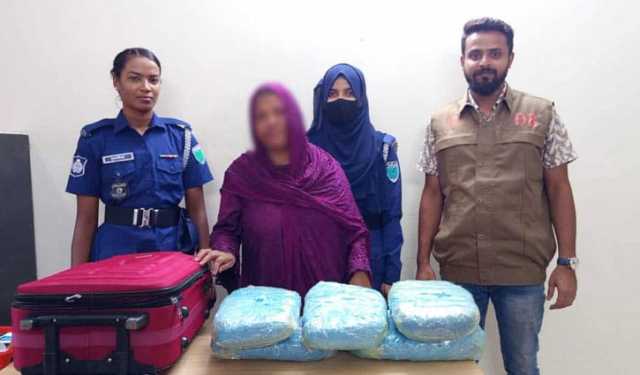 ৫ কেজি গাঁজাসহ নারী মাদক কারবারি গ্রেপ্তার