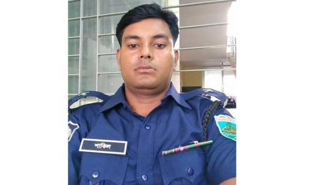 এএসআই’র বিরুদ্ধে প্রবাসীর স্ত্রীকে নিয়ে পালানোর অভিযোগ 
