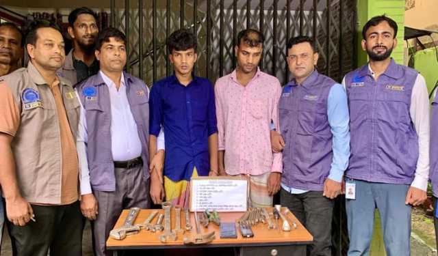 রাজশাহীতে কোল্ড স্টোরেজে ডাকাতির ঘটনায় দুজন গ্রেপ্তার