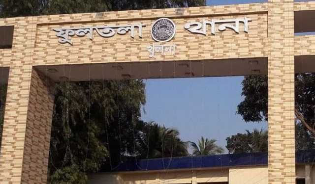 খুলনায় চাঁদাবাজ সন্দেহে গণপিটুনিতে নিহত ১