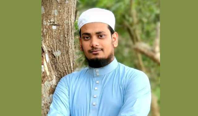 জুমার নামাজ পড়াতে যাওয়ার পথে প্রাণ গেল ইমামের