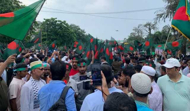 জুলাই গণঅভ্যুত্থান দিবস: মানিক মিয়া এভিনিউয়ে অনুষ্ঠান চলছে