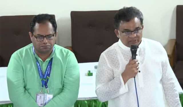 ভোট গণনা চলবে, যেকোনো সহযোগিতা করতে প্রস্তুত: জাবি উপাচার্য