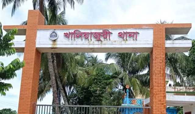 নেত্রকোণায় স্পিডবোট উল্টে নিখোঁজ ৪