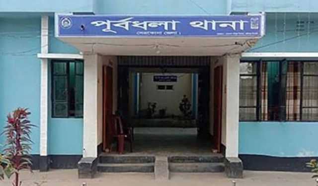 দাফনের আড়াই মাস পর কবর থেকে তোলা হলো শিশুর দেহাবশেষ