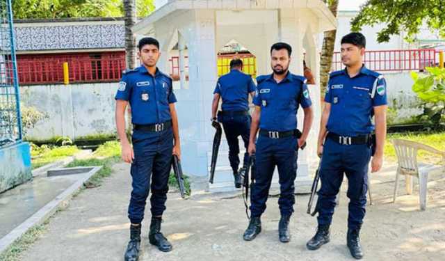 কুষ্টিয়ায় লালন আখড়াবাড়িতে পুলিশ মোতায়েন