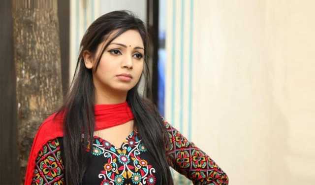 চটেছেন প্রভা!