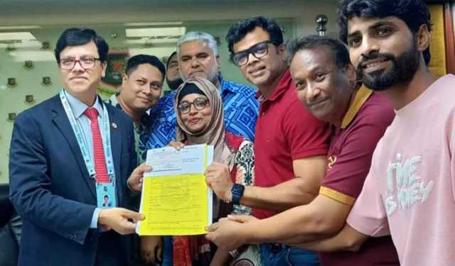 পদত্যাগ করে বিসিবির নির্বাচনে রাজ্জাক
