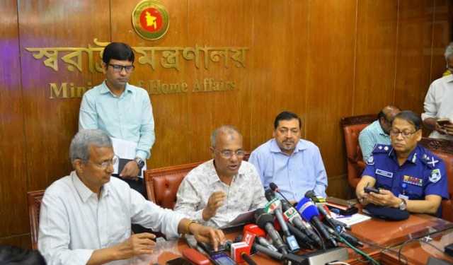অসুরের মুখে দাড়ি লাগিয়ে ধর্মীয় বিভেদ, সাম্প্রদায়িক সহিংসতা সৃষ্টি