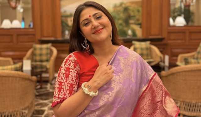 ‘বৌদি’ শব্দটাকে এখন কুরুচিকর ইঙ্গিতে ব্যবহার করা হয়: স্বস্তিকা