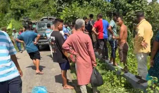 সাজেকে চান্দের গাড়ি খাদে পড়ে খুলনা বিশ্ববিদ্যালয়ের ছাত্রী নিহত