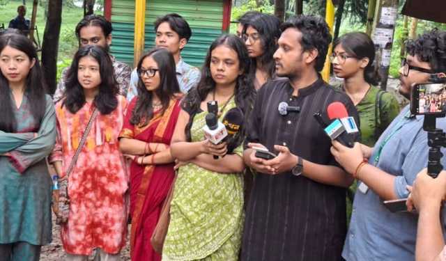নির্বাচন কমিশনের প্রতি অনাস্থা ‌‌‘সম্প্রীতির ঐক্য’ প্যানেলের