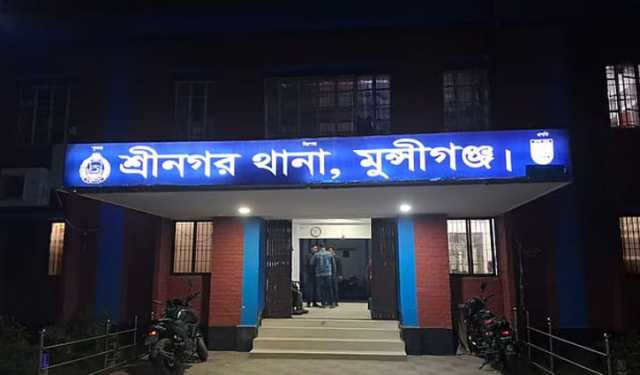 স্কুলছাত্রীকে ধর্ষণের অভিযোগে শরবত বিক্রেতাকে গণপিটুনি