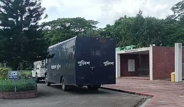 ১৫ আগ‌স্টে টুঙ্গিপাড়ায় নেই আয়োজন, নিরাপত্তা জোরদার