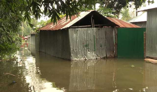 তিস্তায় পানি কমলেও বেড়েছে দুর্ভোগ, ফসলের ক্ষতি 