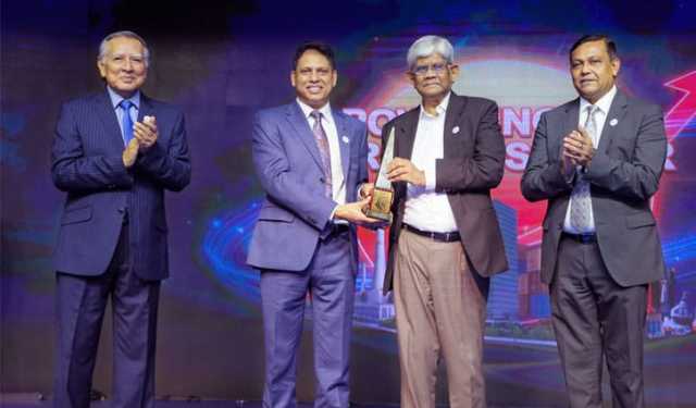 বাংলাদেশ বিজনেস অ্যাওয়ার্ডে আবারো বর্ষসেরা প্রতিষ্ঠানের সম্মাননা পেল ওয়ালটন