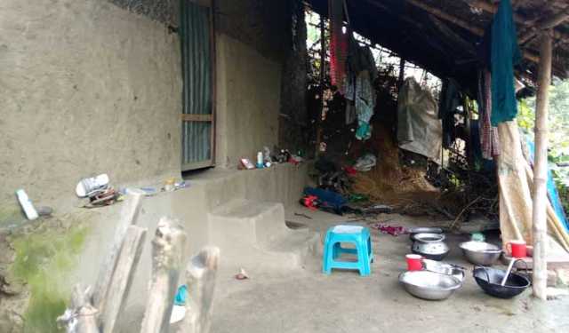 হামলার পর সাঁওতালপাড়া ফাঁকা