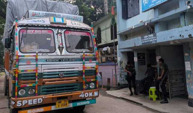 ৪ মাস পর হিলি বন্দর দিয়ে চাল আমদানি শুরু