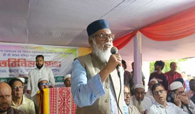 নির্বাচন কেন্দ্র করে সাম্প্রদায়িক দাঙ্গার সুযোগ নেই: উপদেষ্টা