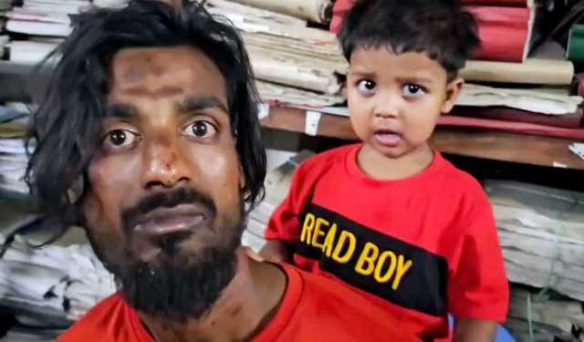 অপহরণকারী আখ্যা দিয়ে বাবাকে পেটাচ্ছিল, পাশে কাঁদছিল শিশু রাইসা