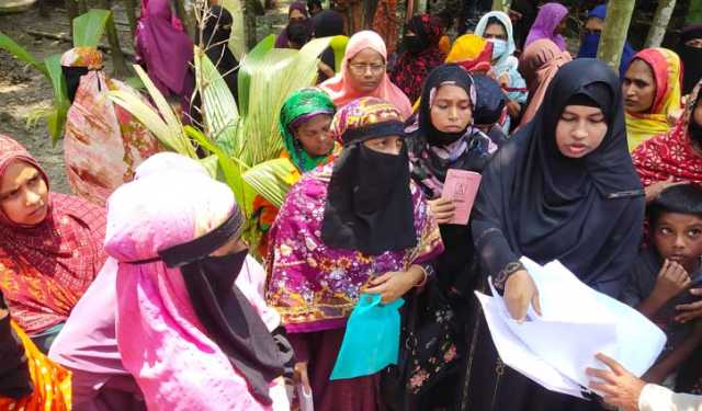 পিরোজপুরে কোটি কোটি নিয়ে সমিতির পরিচালক উধাও