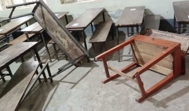 গণিত পরীক্ষা খারাপ হওয়ায় এসএসসির কেন্দ্র ভাঙচুর