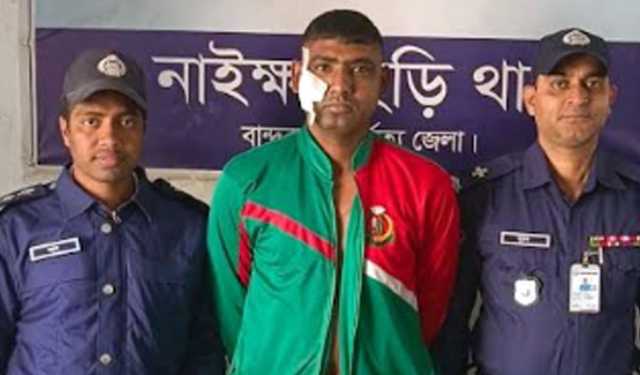 নাইক্ষ্যংছড়িতে অস্ত্রসহ আটক ১