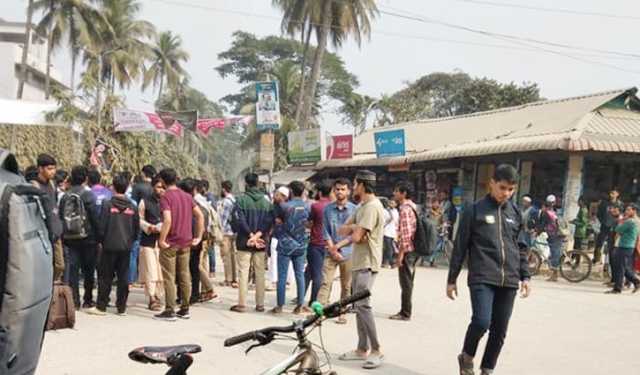 বাকৃবিতে ২ হলের নবীন শিক্ষার্থীদের মধ্যে সংঘর্ষ