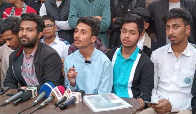 বগুড়া বৈষম্যবিরোধী ছাত্র আন্দোলনের কমিটি বাতিলের দাবিতে আল্টিমেটাম