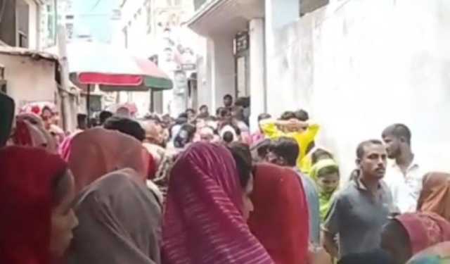 টঙ্গীতে ফ্ল্যাটে ঢুকে ভাই-বোনকে কুপিয়ে হত্যা