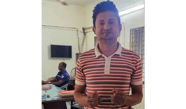নড়াইলে নিষিদ্ধ ঘোষিত ছাত্রলীগের সভাপতি গ্রেপ্তার