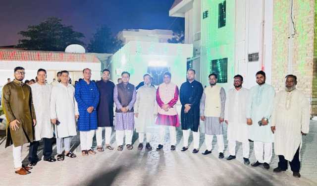 দুবাই কনসাল জেনারেলের ঈদ শুভেচ্ছা বিনিময়