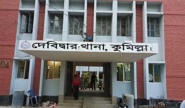 ধান মারাইয়ের সময় বজ্রপাত, নারীর মৃত্যু