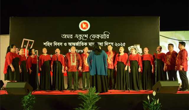 দুবাইর বাংলাদেশ কনস্যুলেটে ব্যাতিক্রমী বহুভাষী সাংস্কৃতিক অনুষ্ঠা