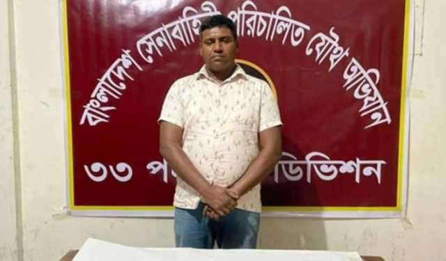 সোনাগাজীতে অস্ত্রসহ যুবক গ্রেপ্তার 