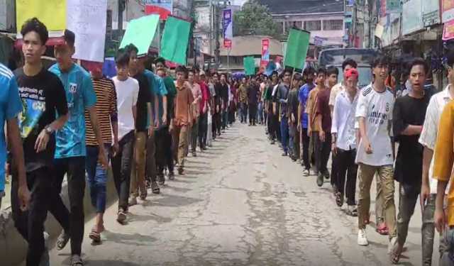 চবির অপহৃত শিক্ষার্থীদের মুক্তির দাবিতে খাগড়াছড়িতে সমাবেশ 