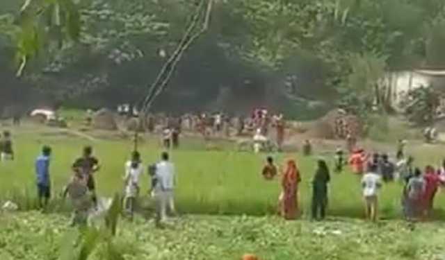 ক্যারাম খেলা নিয়ে ২ গ্রামবাসীর সংঘর্ষ, আহত ২০