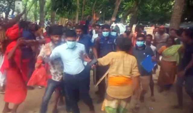 কুষ্টিয়ায় মাজারে মাদক বিরোধী অভিযানে বাধা 